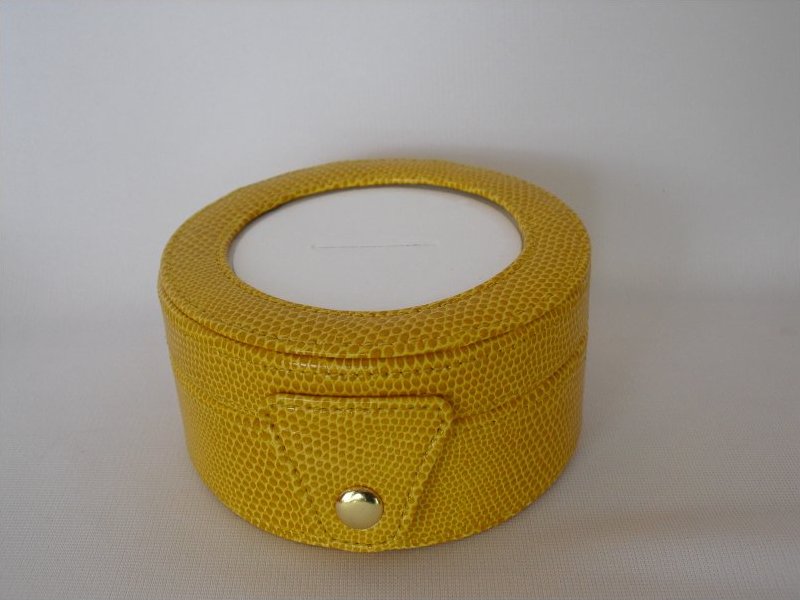 Gift Box-Yellow