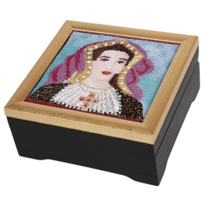 Gold Frame Black Box