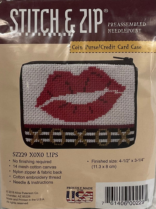 XOXO Lips Coin Purse