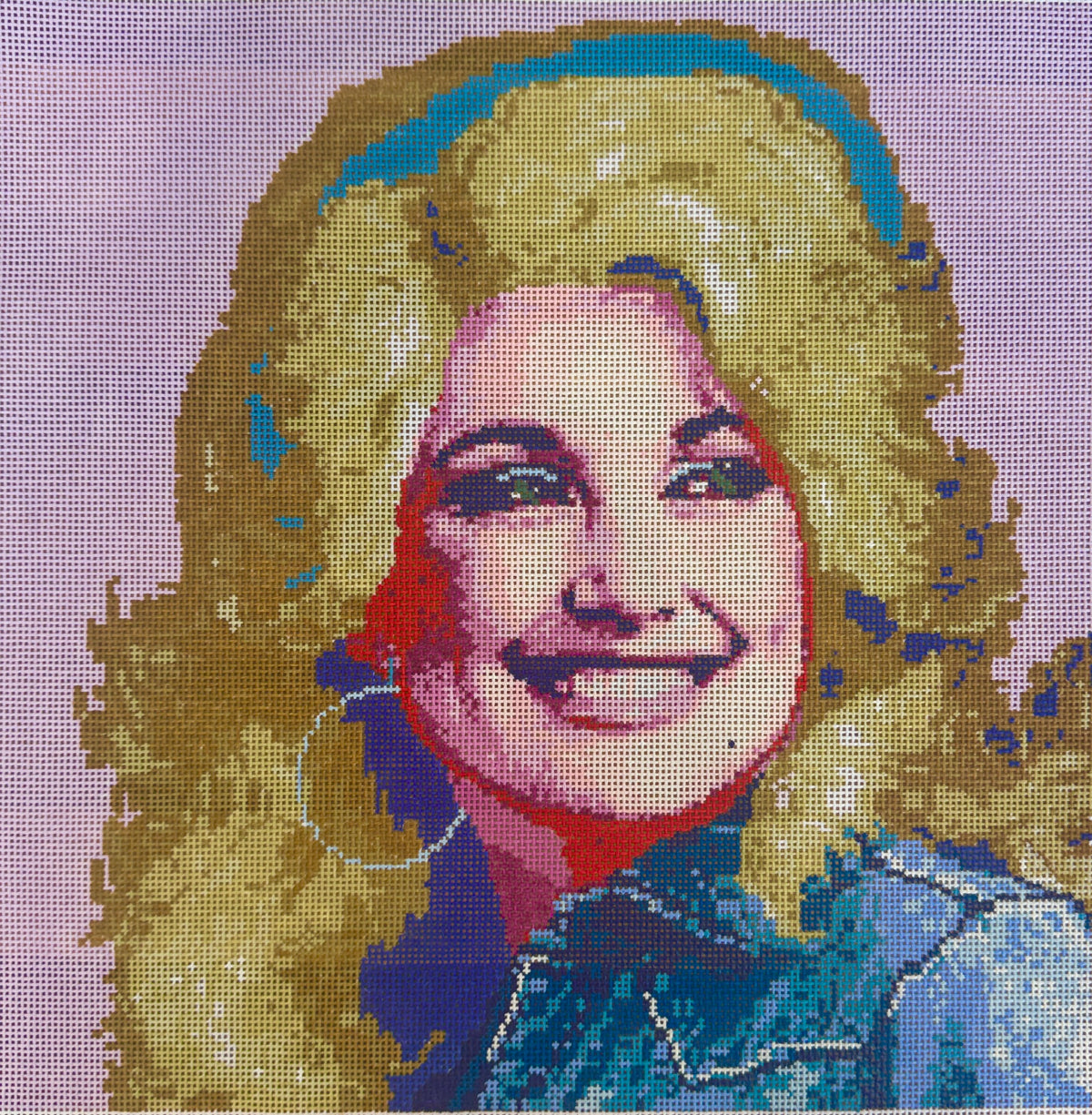 Dolly Parton Smiling