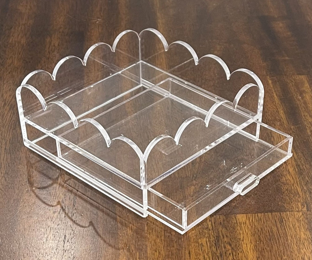 Scalloped Acrylic Tray